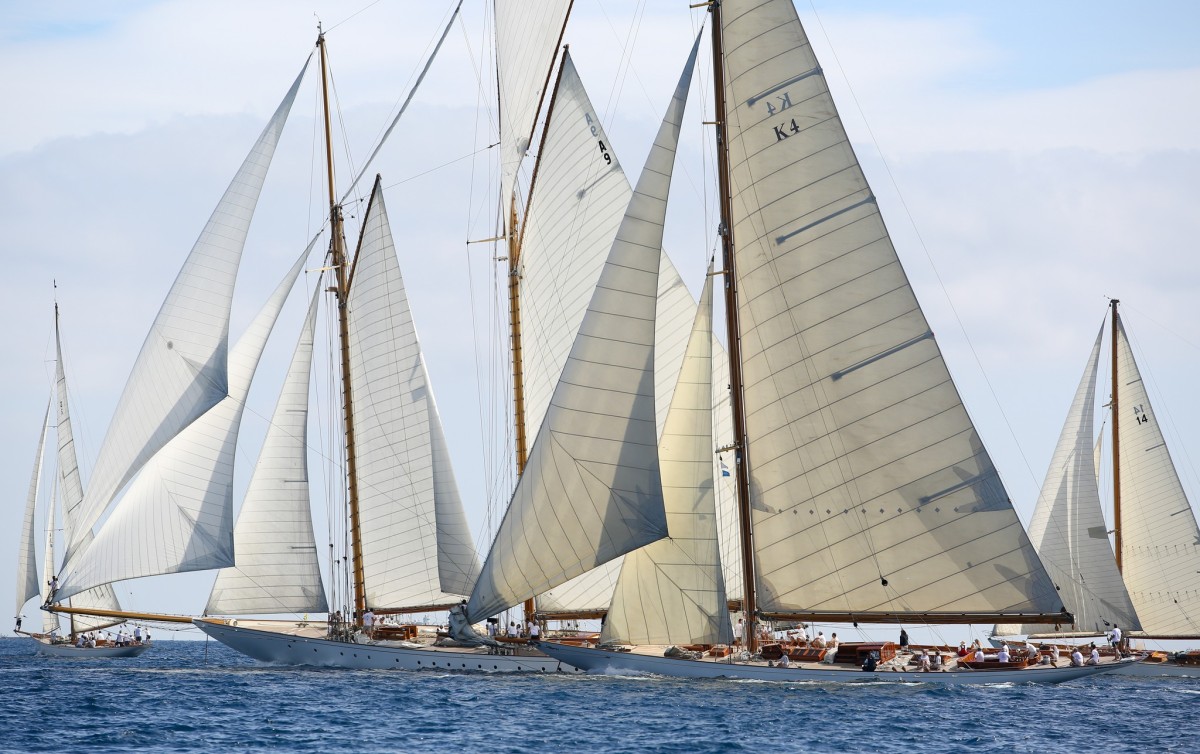 Departure Saint-Raphaël | Day with Meal | Les Voiles de Saint-Tropez - Expérience Côte d'Azur