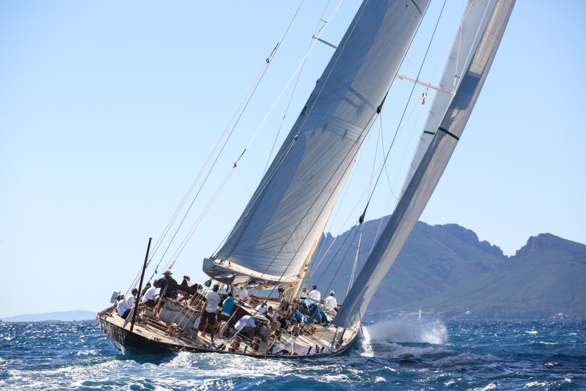 Departure Saint-Raphaël | Day with Meal | Les Voiles de Saint-Tropez - Expérience Côte d'Azur
