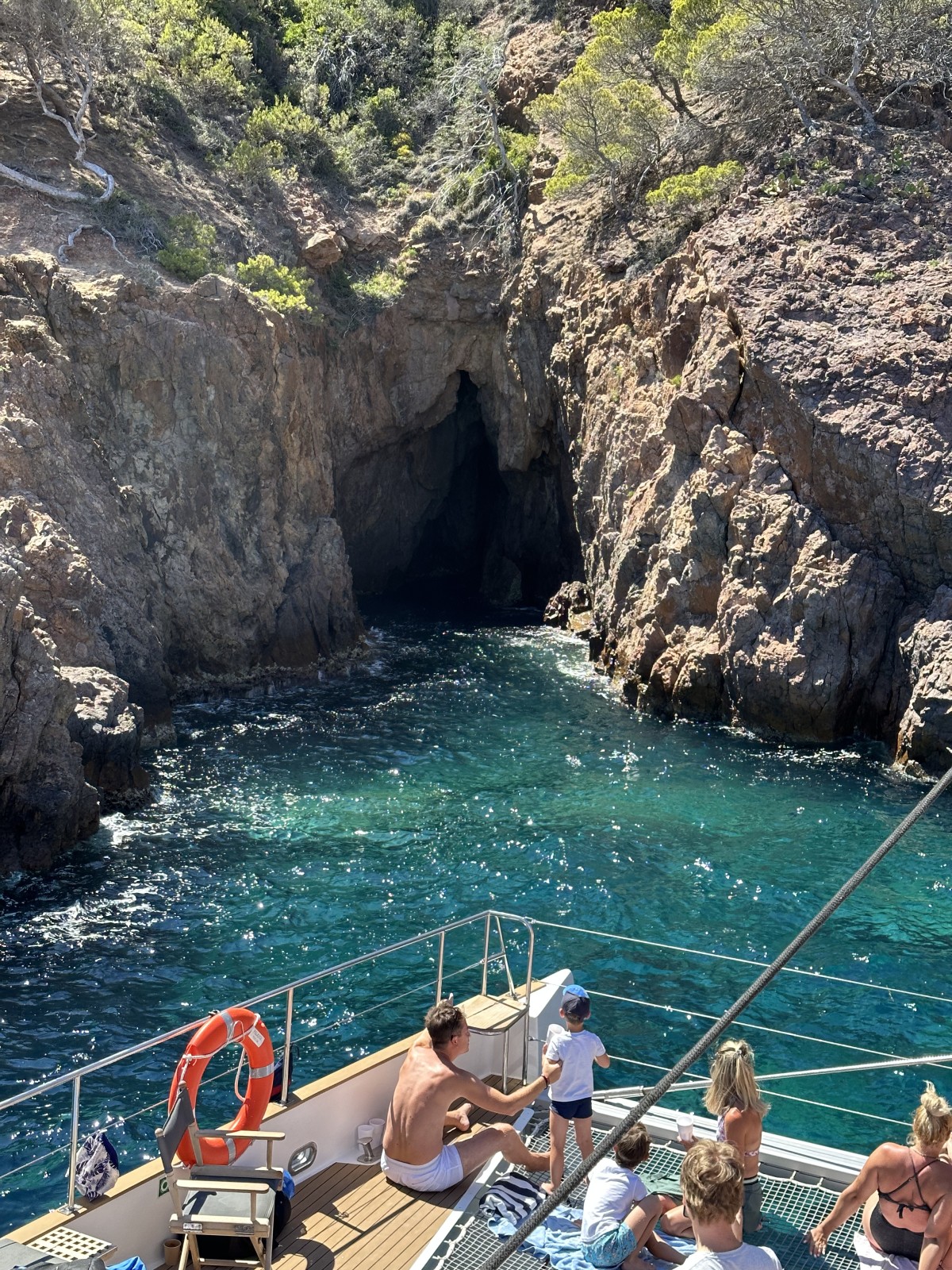 Departure St Raphaël | La Croisière 'P'tit Mousse' | Ile d'Or, Calanque des Contrebandiers & Baie d'Agay - Expérience Côte d'Azur