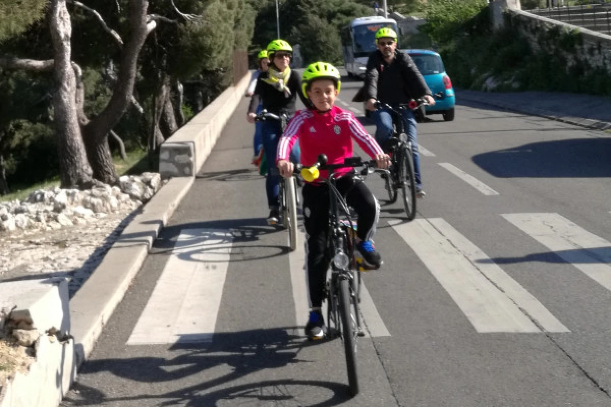 Marseille essentials EBike " Pitchoun" - Expérience Côte d'Azur