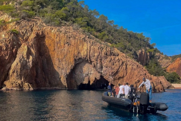 Essential Estérel Calanques 1.5-Hour - Expérience Côte d'Azur