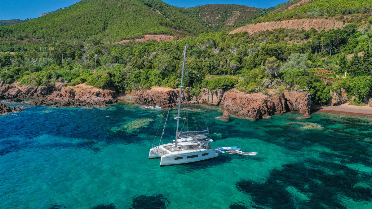 PRIVATE Catamaran EXCURSION - DAY (8h) - NOMAD3 - Expérience Côte d'Azur
