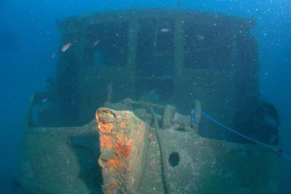 Day Trip - 2 dives - Wreck & Rock - St Tropez - Expérience Côte d'Azur