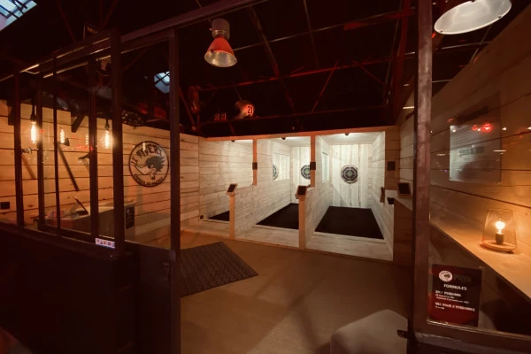 Le Pivert - Axe Throwing - Saint Raphaël - Expérience Côte d'Azur