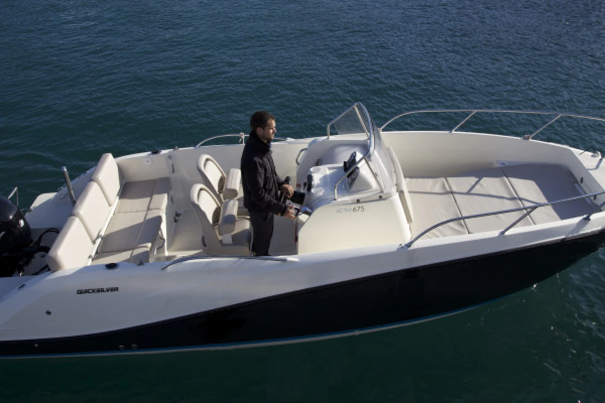 Boat rental - Quicksilver 675 (200CV) - Agay - Expérience Côte d'Azur