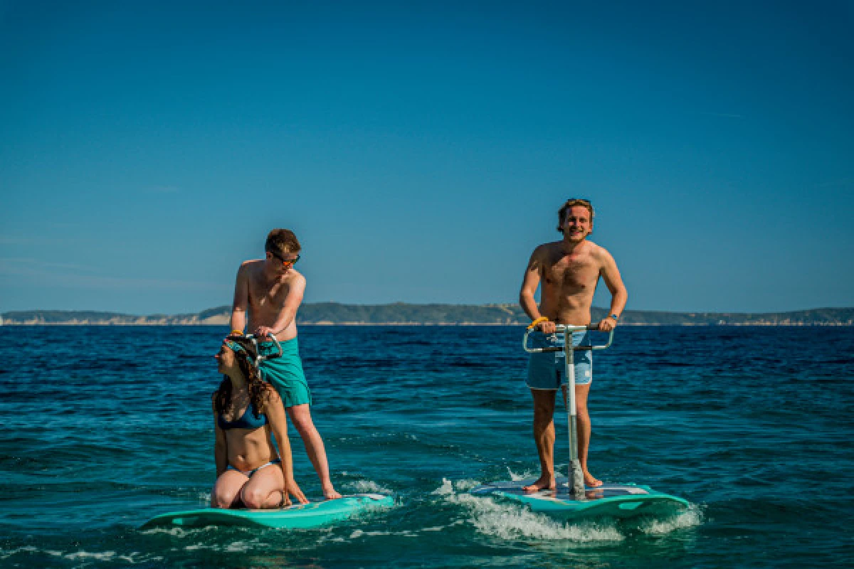 Electric "Sea scooter" BlueWay rentig - Expérience Côte d'Azur