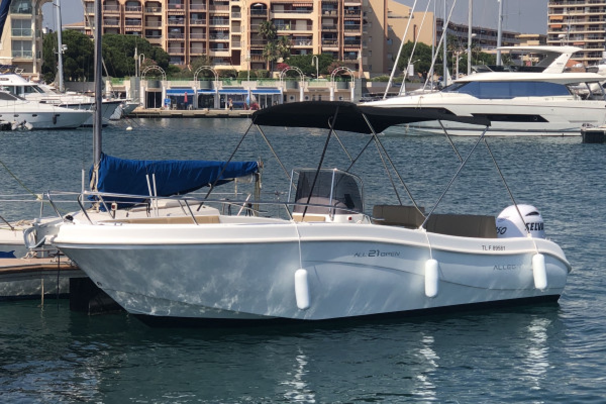Boat rental with license - Open - 8 pers. - Expérience Côte d'Azur