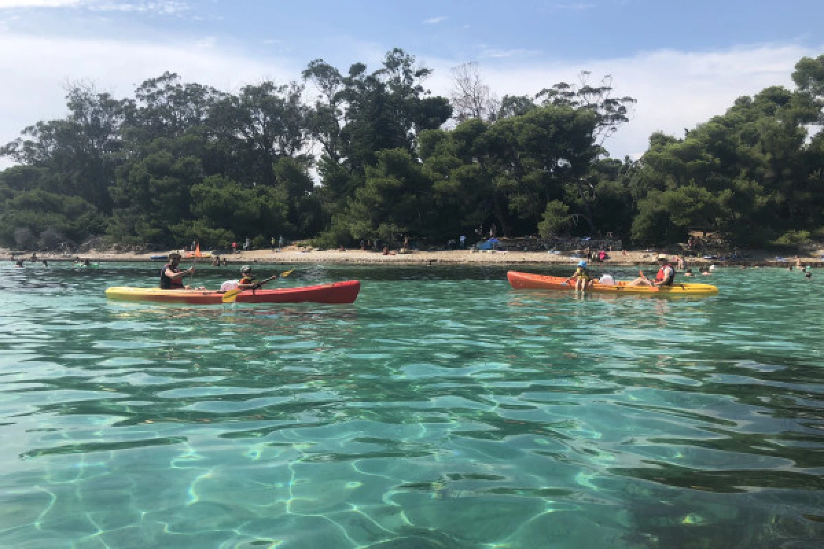 Sea kayak rental to the Lérins Islands - Cannes - Expérience Côte d'Azur