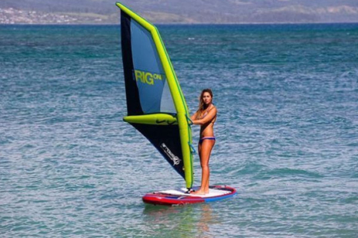 Wind Paddle rental on lake - Expérience Côte d'Azur