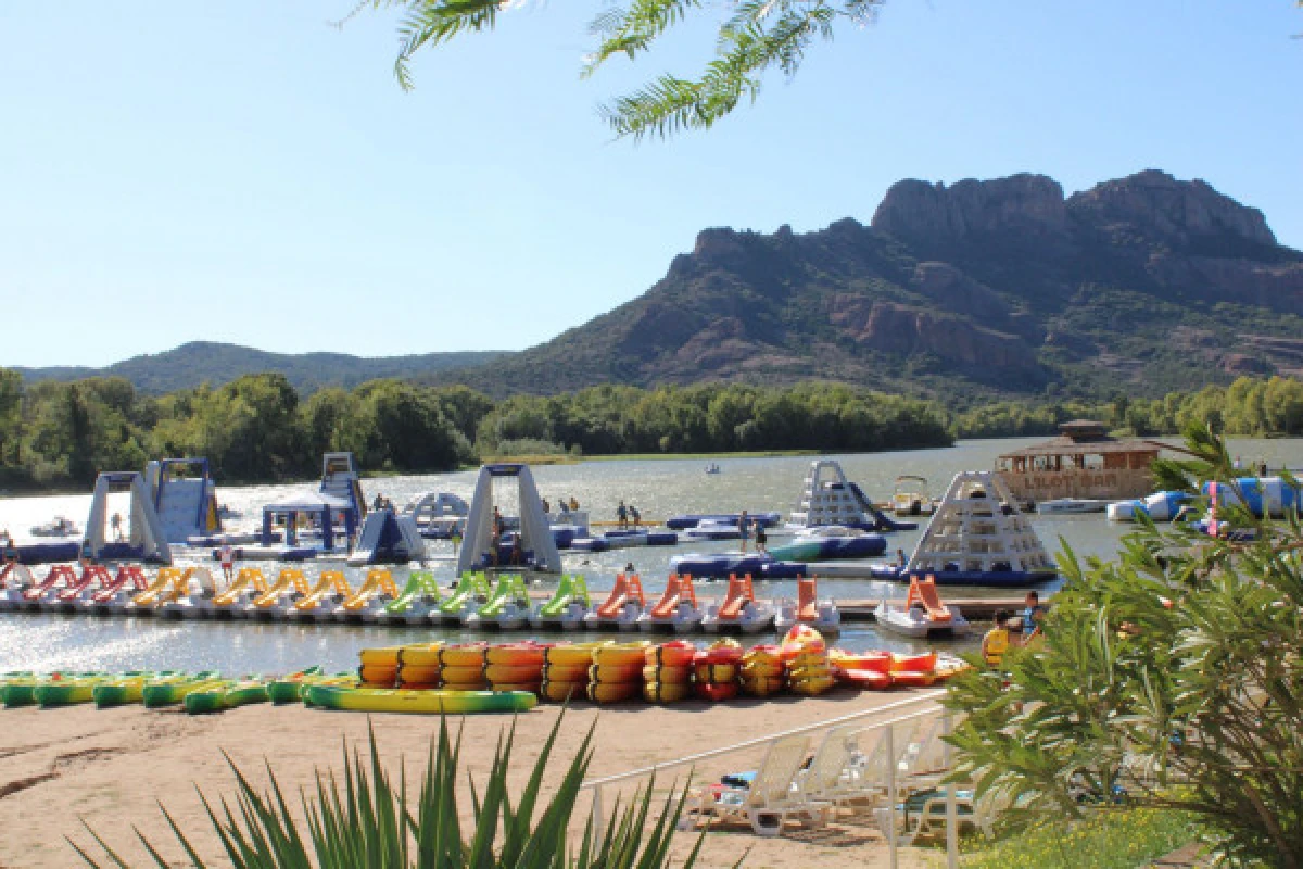  Pedal boat rental on lake and river - Expérience Côte d'Azur