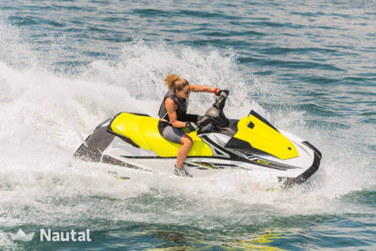 Jet Ski renting with or without Licence - Saint-Aygulf - Expérience Côte d'Azur