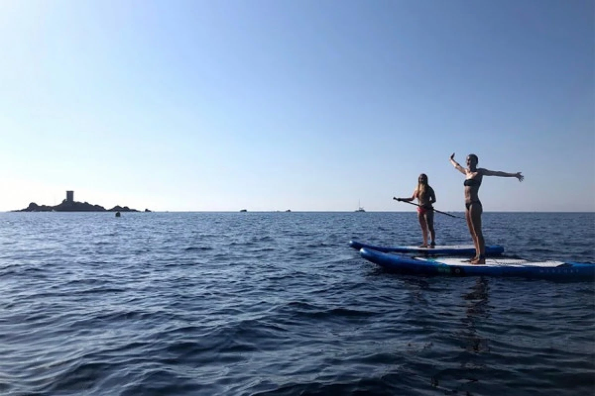 Paddle rental - Boulouris - Expérience Côte d'Azur