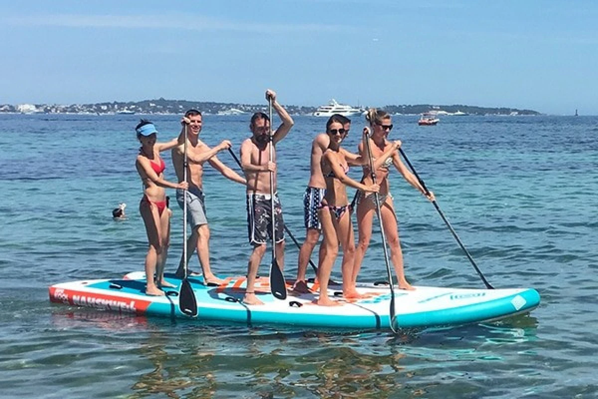 Giant Paddle Rental 1H AGAY - Expérience Côte d'Azur