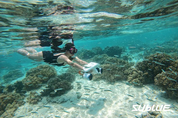 Underwater scooter rental (scoot des mer) Agay - Expérience Côte d'Azur