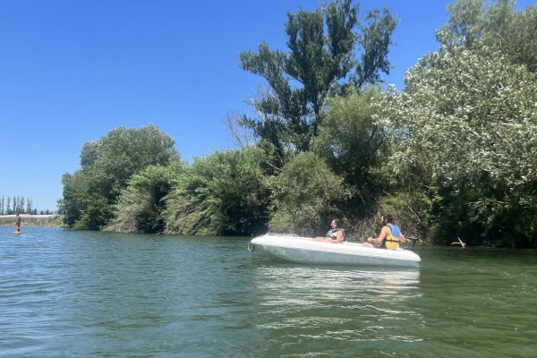 Electric boat rental without licence - Fréjus - Expérience Côte d'Azur