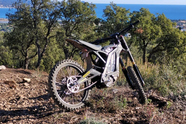 Rent an off-road electric motorcycle - Expérience Côte d'Azur