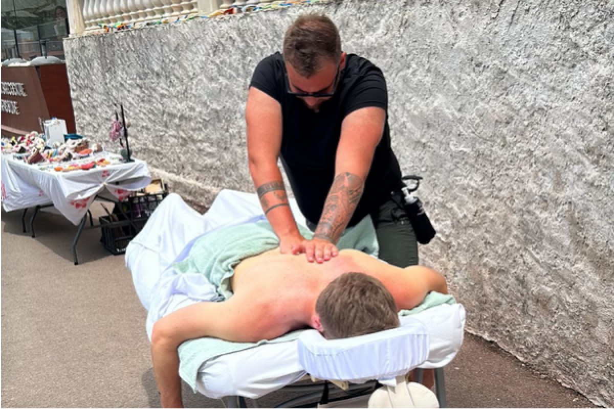 DEEP TISSUE Massage - Expérience Côte d'Azur