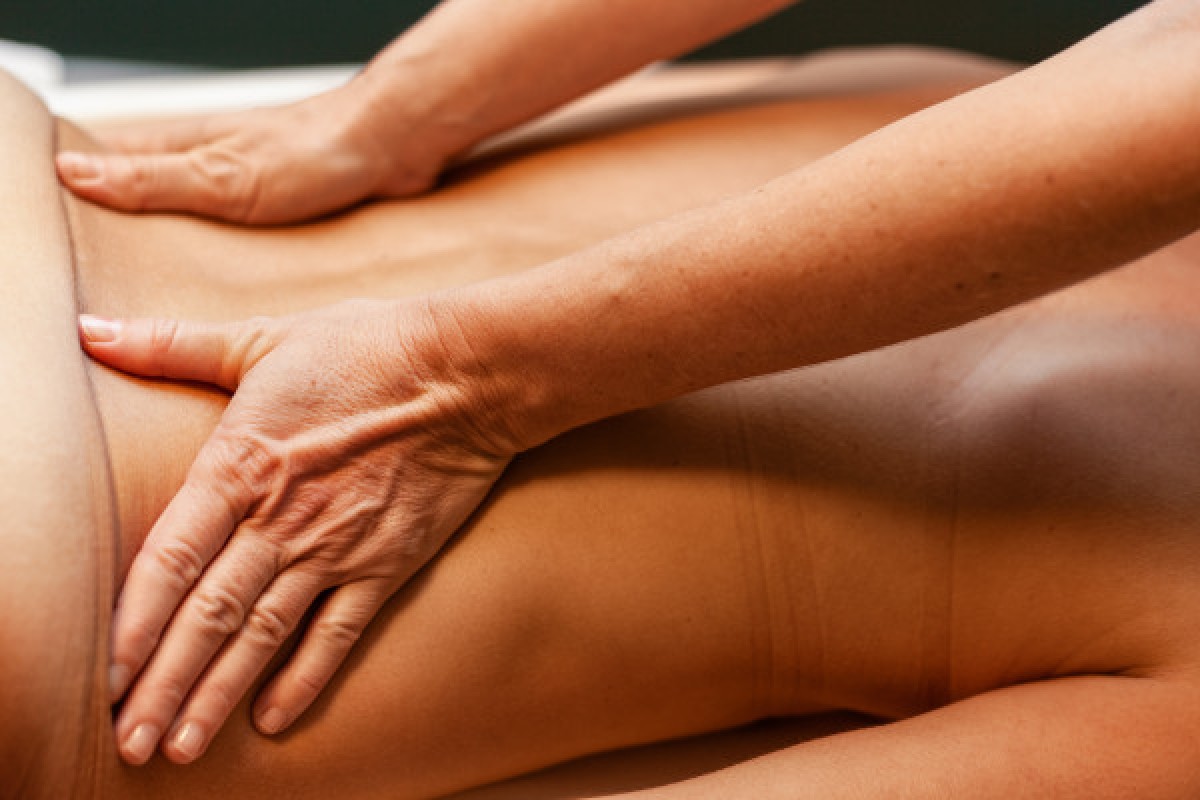 Swedish massage/Deep tissue - Expérience Côte d'Azur
