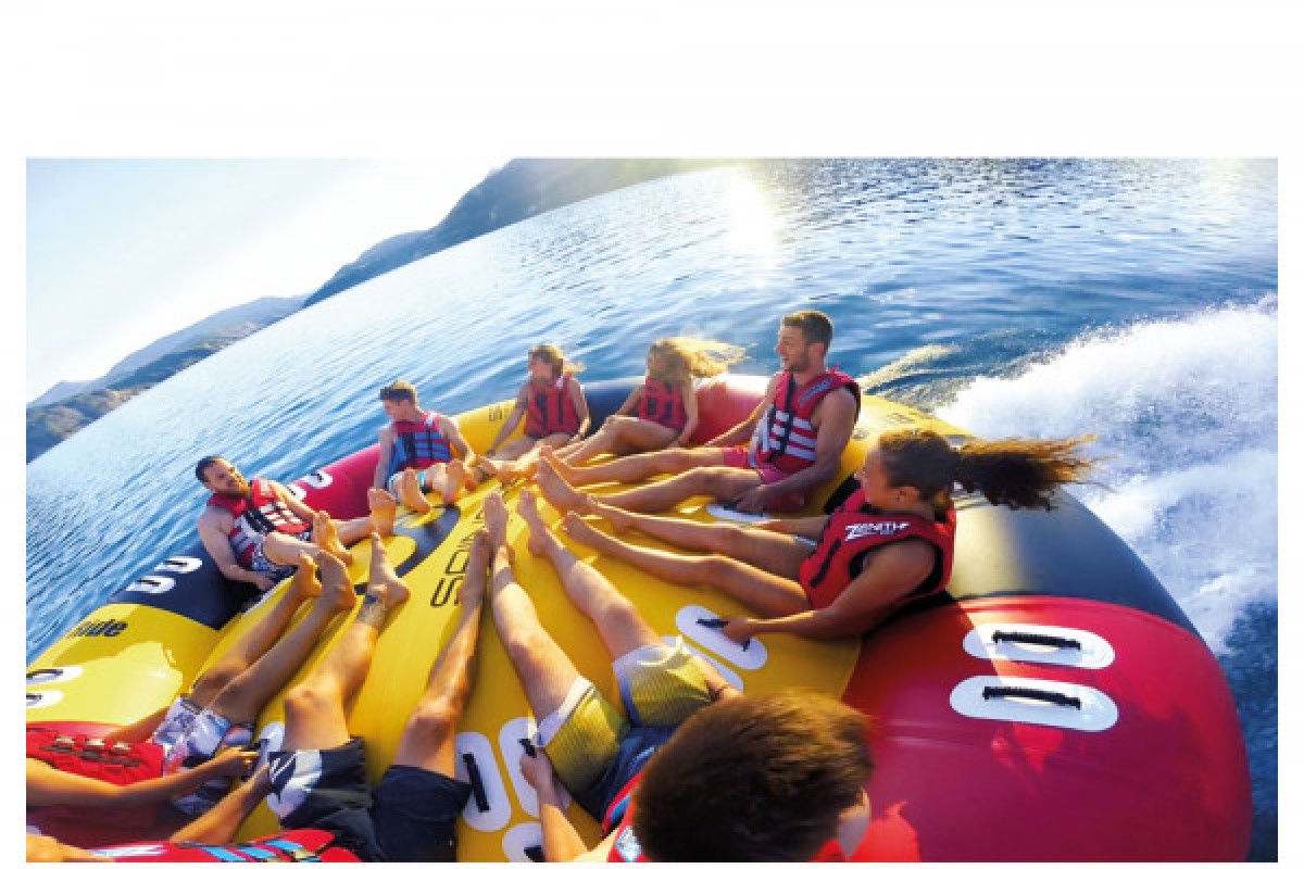 NEW ! Towed top buoy endless ride - Agay - Expérience Côte d'Azur