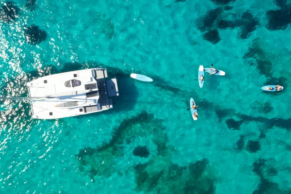 PRIVATE Catamaran trip (4h) + Stand up Paddle MORNING - Expérience Côte d'Azur