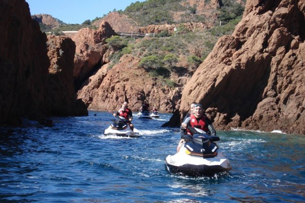 Guided jet ski tour in Cap Esterel 1h30 - Expérience Côte d'Azur