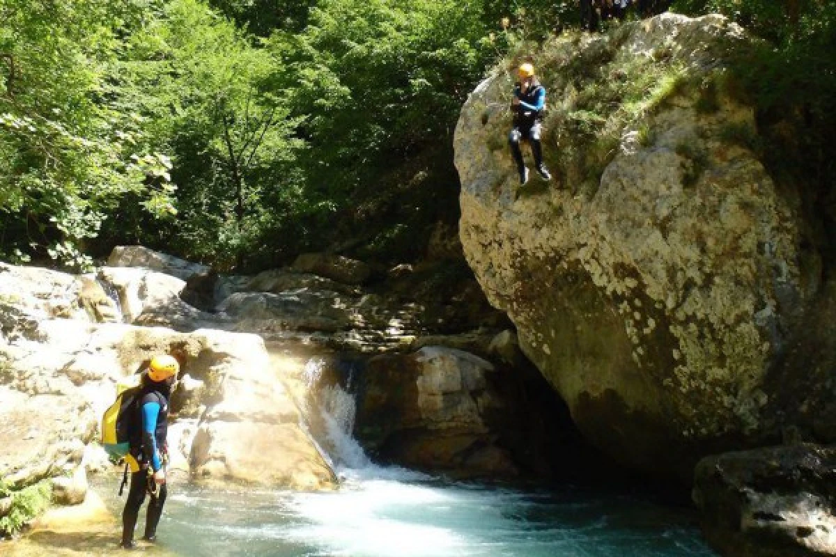 Aquatic Hike - Gorges du Loup - Expérience Côte d'Azur