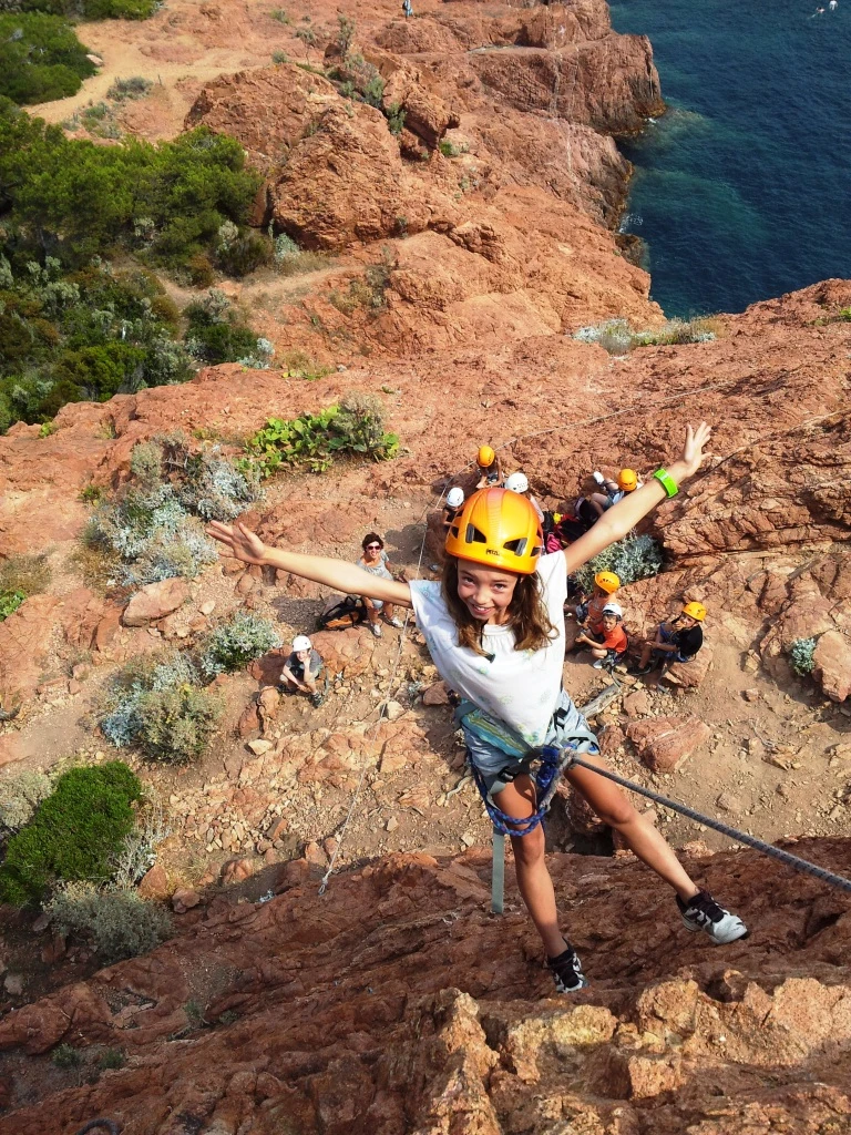 Climbing session at the Red Rocks of Estérel - Saint-Raphaël - Expérience Côte d'Azur