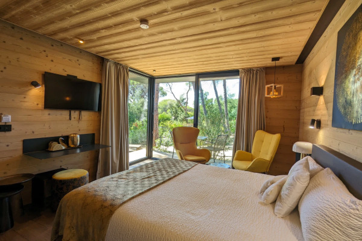 Modern and eco-friendly lodge getaway - Saint-Raphaël - Expérience Côte d'Azur