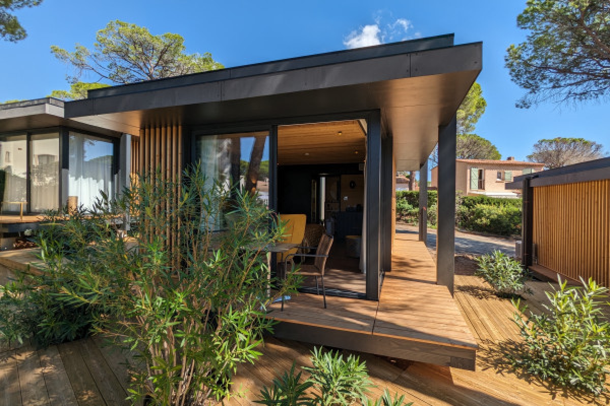 Modern and eco-friendly lodge getaway - Saint-Raphaël - Expérience Côte d'Azur
