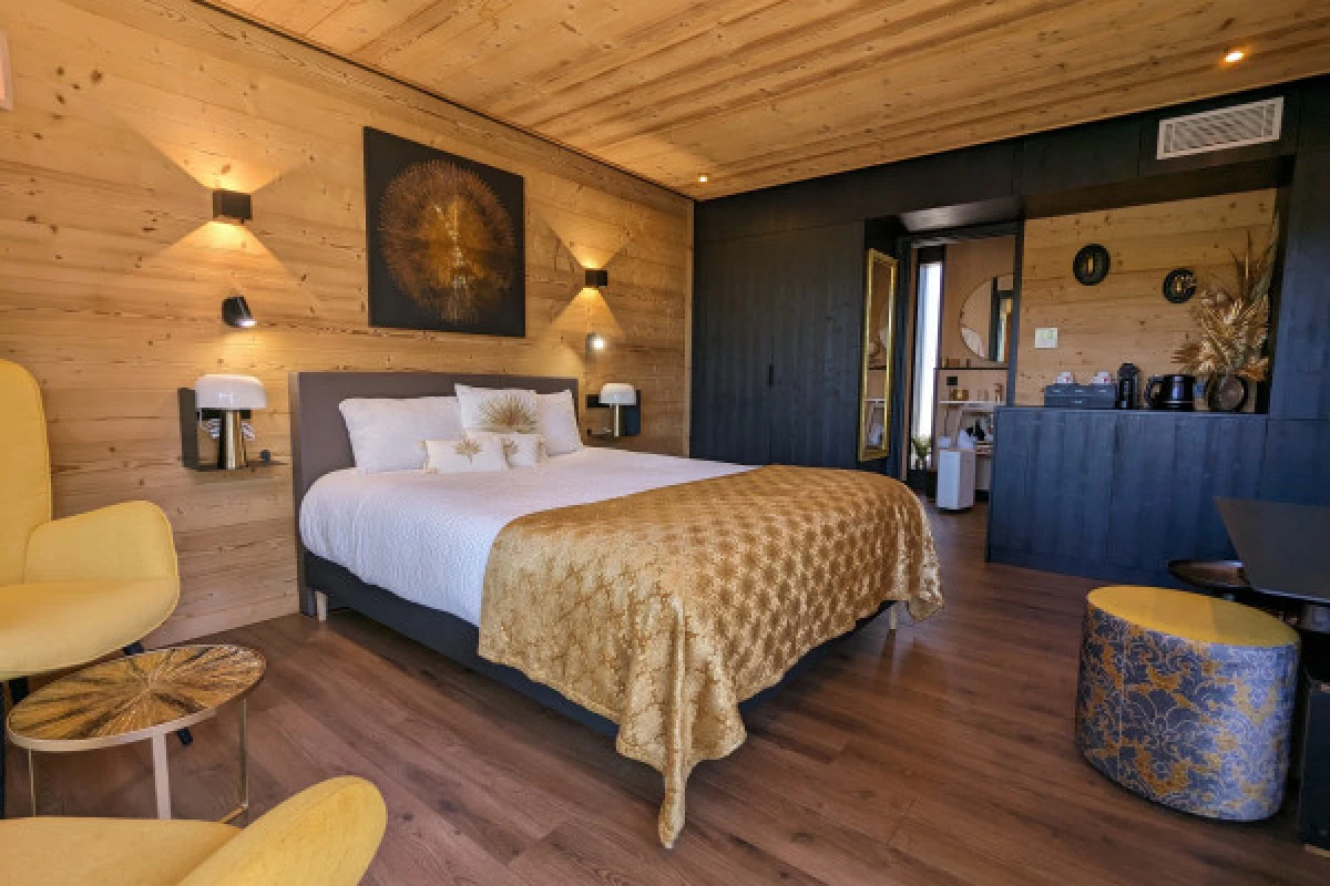 Modern and eco-friendly lodge getaway - Saint-Raphaël - Expérience Côte d'Azur