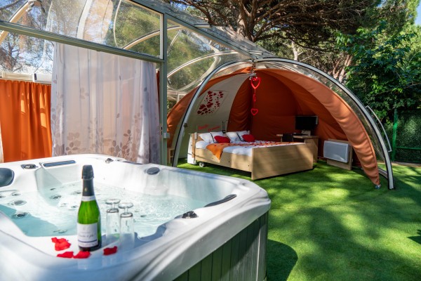 Stay in a glass bubble under the pines - Roquebrune/Argens - Expérience Côte d'Azur