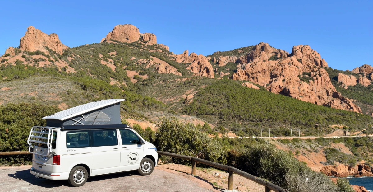 Unusual road trip in a comfortable van - Expérience Côte d'Azur
