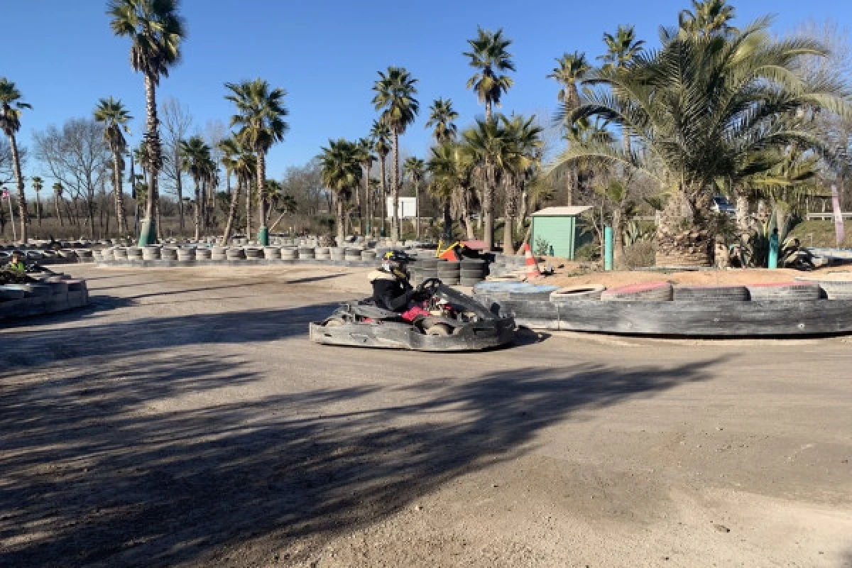 Karting session - Roquebrune-sur-Argens - Expérience Côte d'Azur