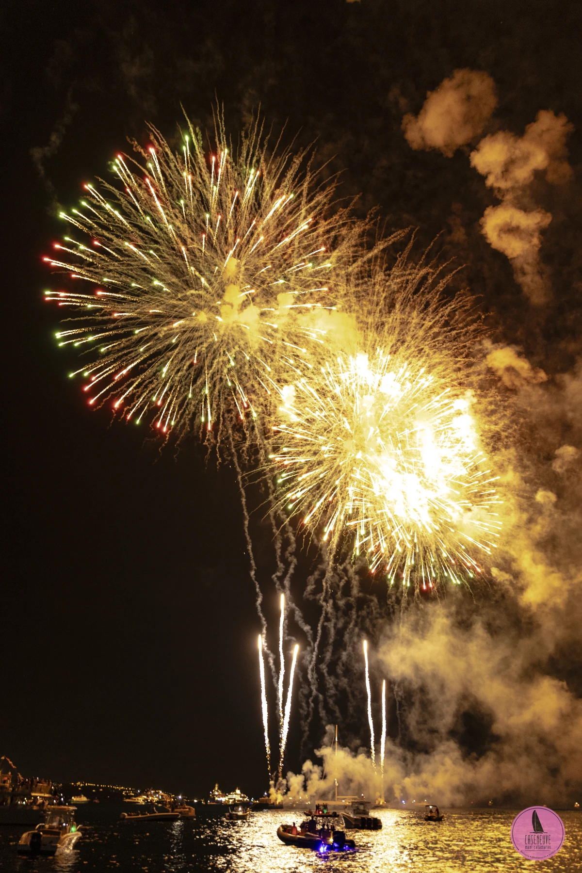 Catamaran sea outing with fireworks in Cogolin - Promo - Expérience Côte d'Azur