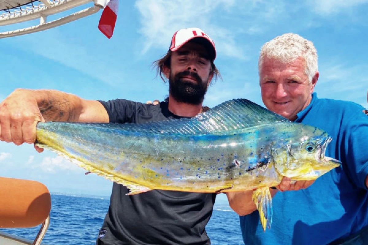 Coastal & familial fishing trip by boat - Expérience Côte d'Azur