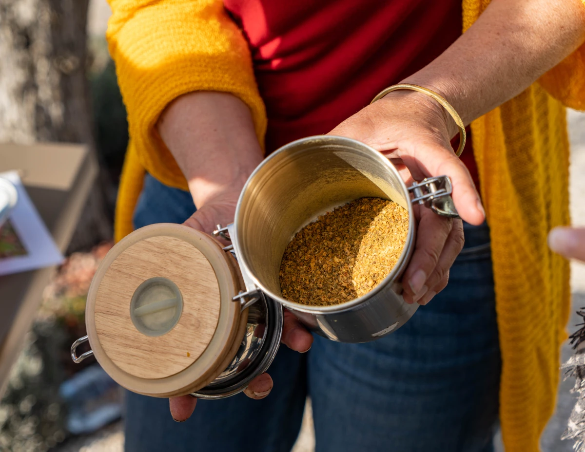Unusual School Outing Art and Nature: Rainbow of the Maquis! - Expérience Côte d'Azur