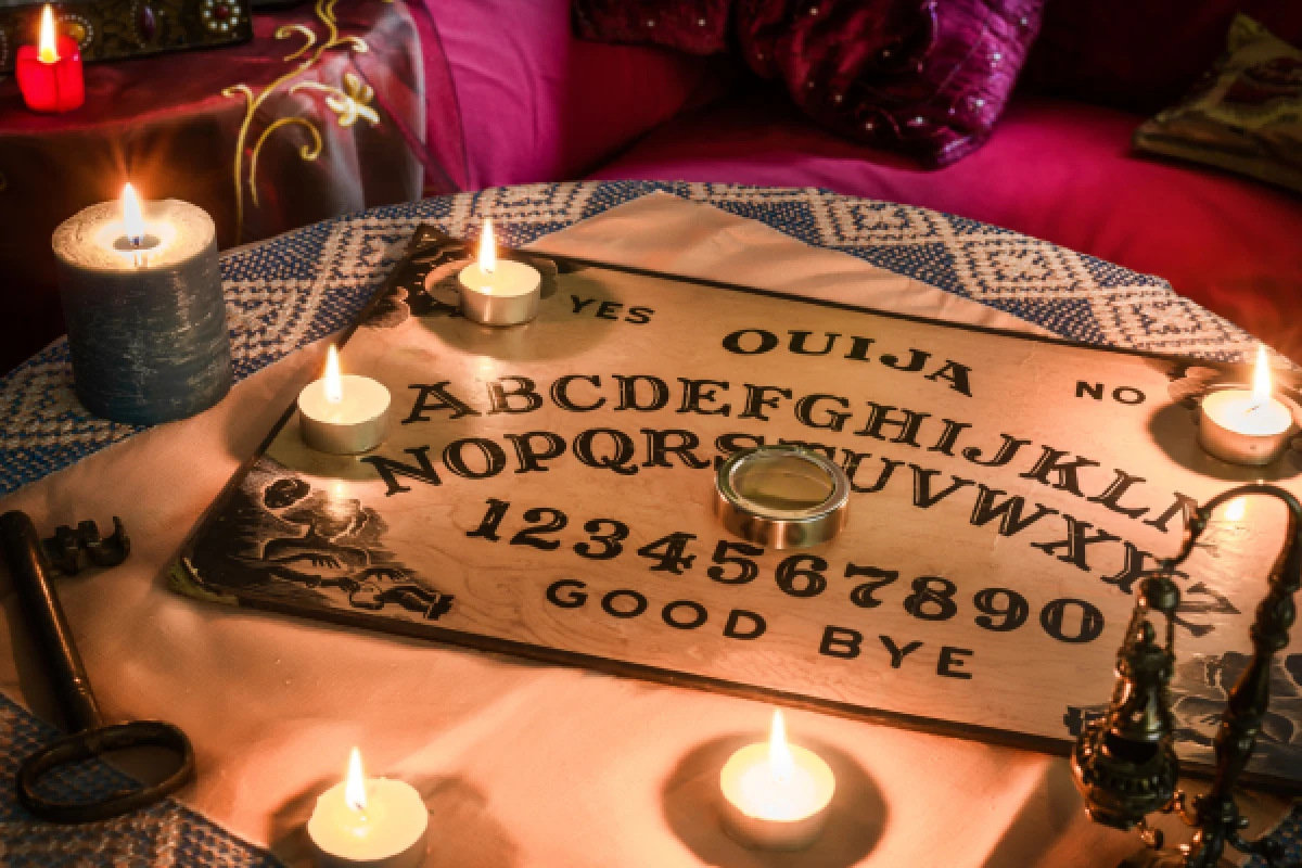 Sortilège in Montpellier : Escape Game Outdoor magic theme - Expérience Côte d'Azur