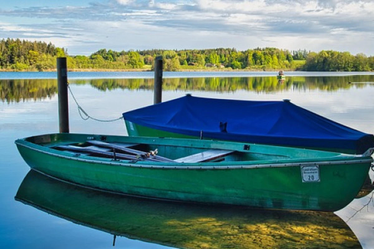 WGP PRE CLAOU - Bark rental on lake - Expérience Côte d'Azur